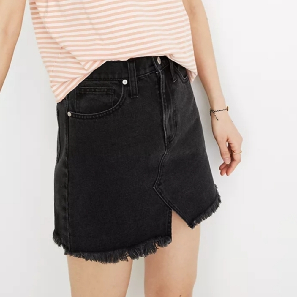 Madewell Rigid Denim A-Line Mini Skirt in Lunar Wash: Cutout Edition Size 26